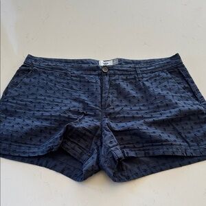 Old Navy Dark Blue Women's Bermudas Size: 10 ✨